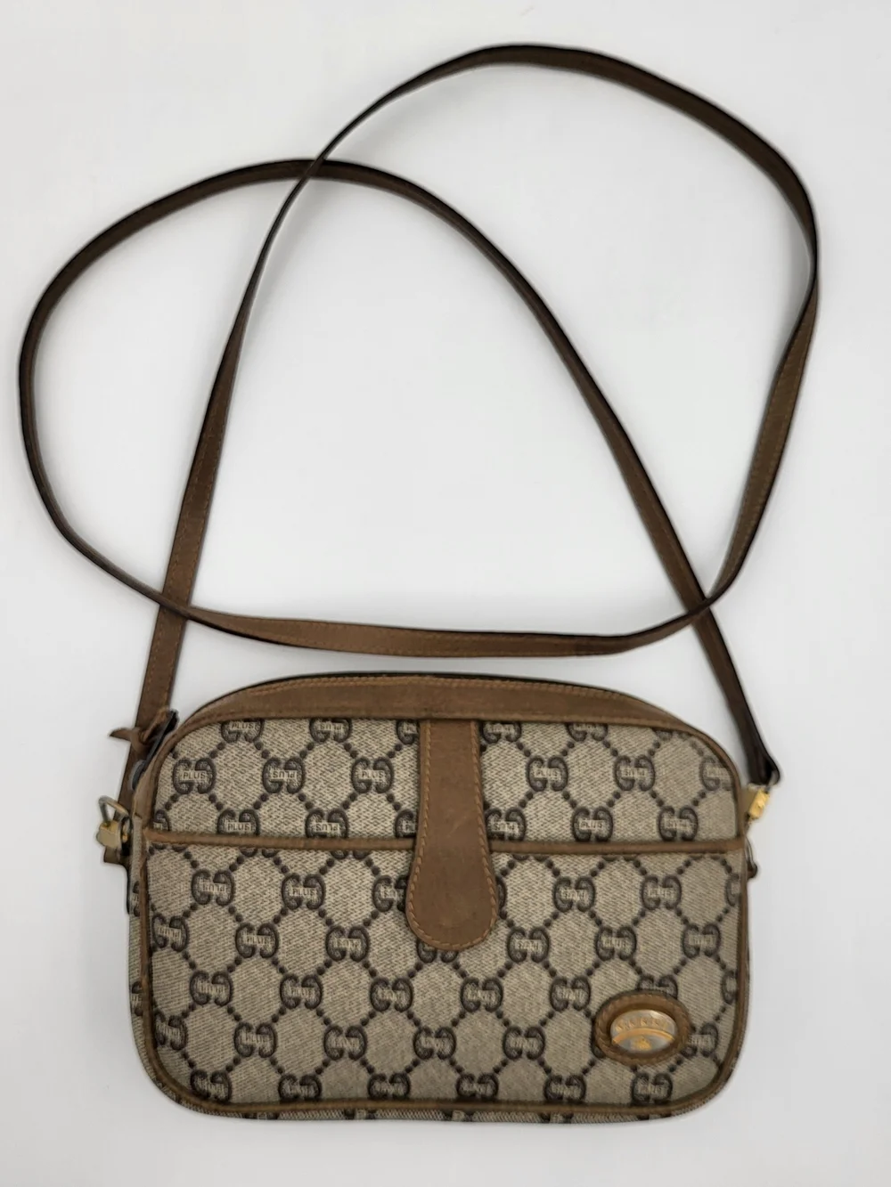 GUCCI GG PLUS CANVAS BEIGE SHOULDER CROSSBODY BAG..Vintage Authentic..